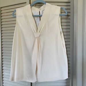 Classic Kate Spade 100% silk, lining 100% polyester ivory blouse size.